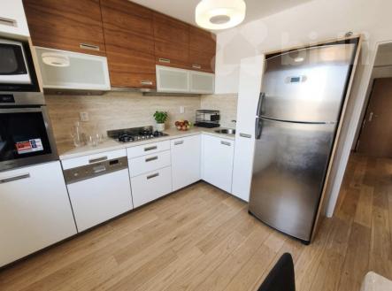 Pronájem bytu 2+1 62 m2, Roudenská ul. České Budějovice | Pronájem bytu, 2+1, 62 m²