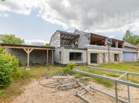 Dvougenerační RD 8+2, pozemek 2504m2, Velký Osek | Prodej - dům/vila, 346 m²