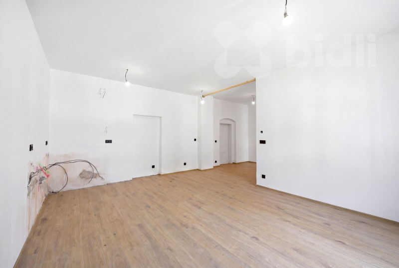 Prostorný byt 3+kk po rekonstrukci s vlastním parkováním