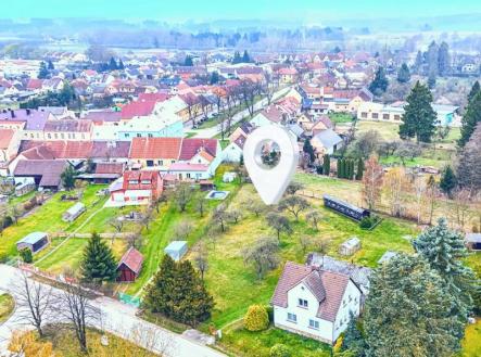Prodej pozemku, 1875 m², Nová Včelnice, okr. Jindřichův Hradec | Prodej - pozemek pro bydlení, 1 875 m²