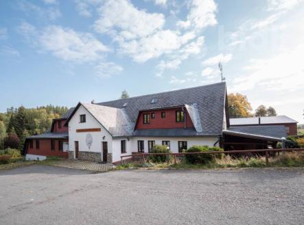 Prodej atraktivního areálu Hamříkova stáj, Horní Moravice, pohoří Jeseníky | Prodej - penzion, 2 705 m²