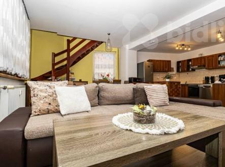 Prodej mezonet. bytu 2+kk (3+kk), 96 m2, 2 koupelny, garáž, sklep, Stan. Strnada, Kladno-Rozdělov | Prodej bytu, 3+kk, 110 m²