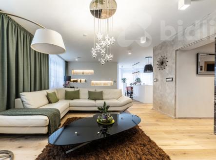 Rodinný dům s duší a pohádkovou zahradou v srdci lázeňských Poděbrad | Prodej - dům/vila, 195 m²