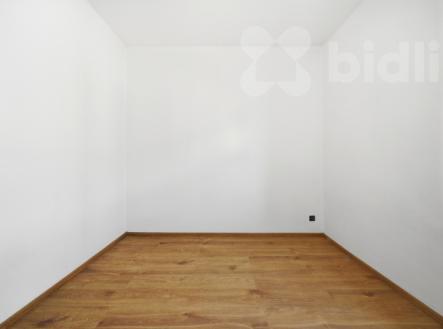 Moderní 2+kk po rekonstrukci v Terezíně s vlastním parkováním | Prodej bytu, 2+kk, 53 m²
