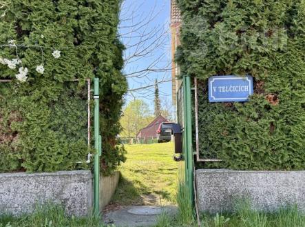 Prodej pozemku pro bydlení 900 m2, Chvaletice-V Telčicích | Prodej - pozemek pro bydlení, 900 m²
