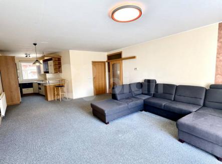Pronájem bytu 4 Kk,  110 m2, Chrudim, Široké schody | Pronájem bytu, 4+kk, 110 m²