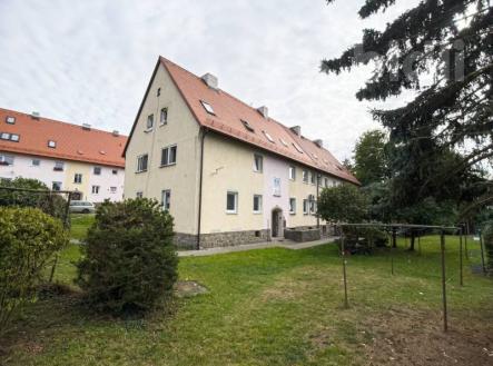Podkrovní byt 4+kk, 66 m2 v Holýšově - klidná lokalita, blízko přírody | Prodej bytu, 4+kk, 66 m²
