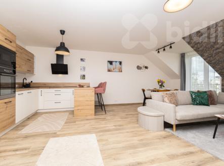 Exkluzivní byt 2+kk, 154 m2 s balkonem a garáží v Českém Brodě | Prodej bytu, 2+kk, 154 m²