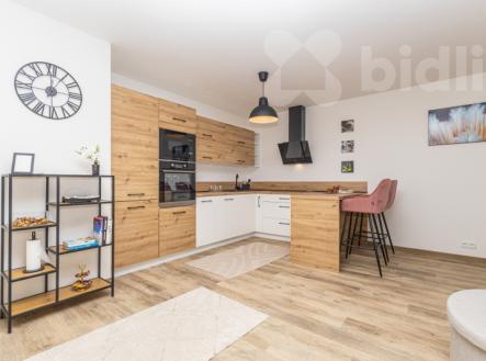 Exkluzivní byt 2+kk, 154 m2 s balkonem a garáží v Českém Brodě | Prodej bytu, 2+kk, 154 m²