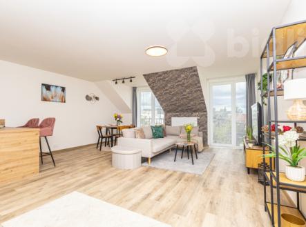 Exkluzivní byt 2+kk, 154 m2 s balkonem a garáží v Českém Brodě | Prodej bytu, 2+kk, 154 m²