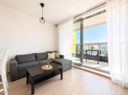 Pronájem bytu 2+kk, 50 m2 + terasa 11 m2, Praha 8 - Libeň, Harfa Design Residence | Pronájem bytu, 2+kk, 52 m²