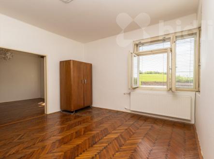 Polovina vily - byt 6+1,  půda, garáž, zahrada - Luhačovice | Prodej bytu, 6+1, 189 m²
