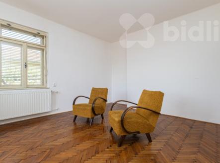 Polovina vily - byt 6+1,  půda, garáž, zahrada - Luhačovice | Prodej bytu, 6+1, 189 m²