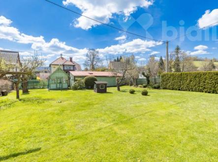 Zavedený penzion/dvougenerační vila s pozemkem 968m2, Kašperské Hory | Prodej - dům/vila, 300 m²