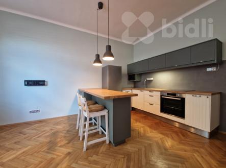 Kuchyně s obýv. pokojem | Pronájem bytu, 2+kk, 62 m²