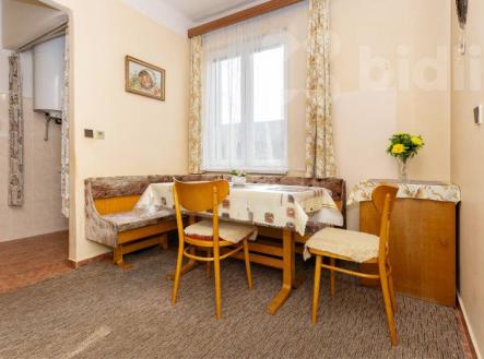 Prodej domu 4+1 se zahradou, Třebeš | Prodej - dům/vila, 125 m²