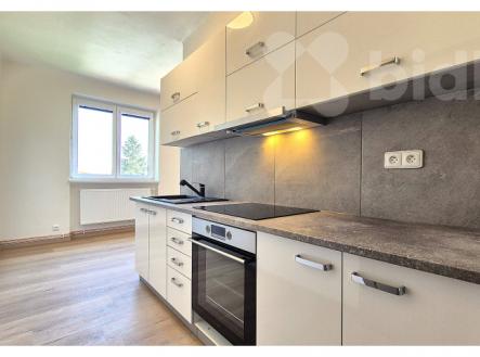 Exkluzivní prodej cihlového bytu 3+1 v Rokytnici u Přerova | Prodej bytu, 3+1, 71 m²