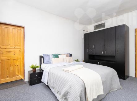Prodej vesnického statku se dvěma domy 840 m2, pozemek 2253 m2, Byňov u Nových Hradů | Prodej - dům/vila, 840 m²