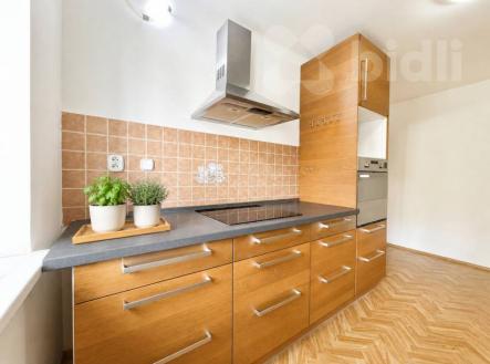 Pronájem bytu 3+1 76m2 - Pod Sídlištěm 10, Praha 8 - Kobylisy | Pronájem bytu, 3+1, 76 m²