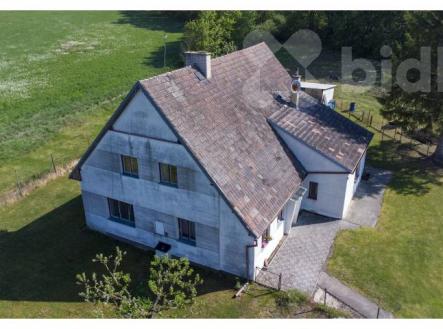 Dronový pohled na dům | Prodej - dům/vila, 160 m²