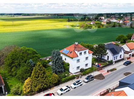 Třípodlažní objekt se zahradou pro podnikání i investici | Sadská | Prodej - jiné, 190 m²