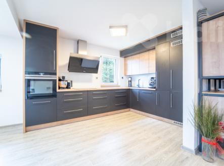 Líchovy | Prodej - dům/vila, 319 m²