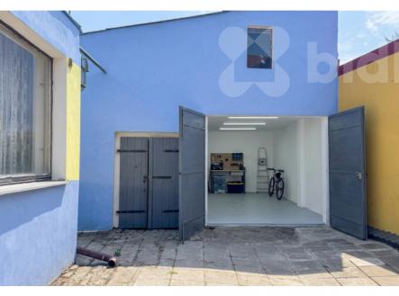 Garáž domu | Prodej - dům/vila, 160 m²