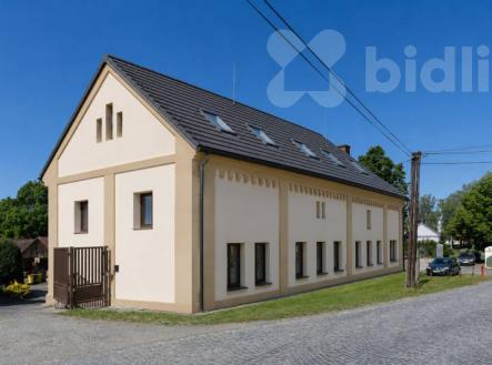 Developerský projekt 4 mezonetových bytů s vysokým zhodnocením v Lošanech u Kolína | Prodej - komerční objekt,, 191 m²