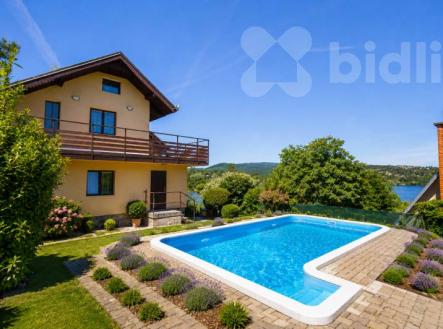 Prodej rodinný dům 5+1 (CPP 159m2), pozemek 647 m2, Brno - Bystrc | Prodej - chata/rekreační objekt, 159 m²
