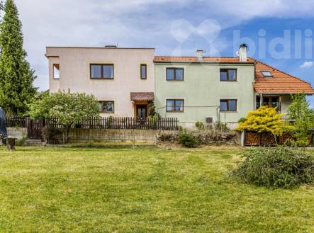 Prodej rodinného domu v Zahorčicích u Č. Budějovic | Prodej - dům/vila, 155 m²