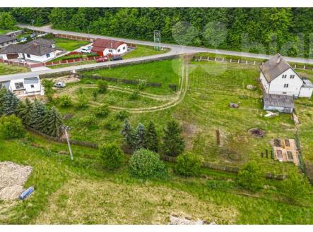 Prodej stavebního pozemku 812 m2, Klamoš, okres Hradec Králové | Prodej - pozemek, trvalý travní porost, 812 m²