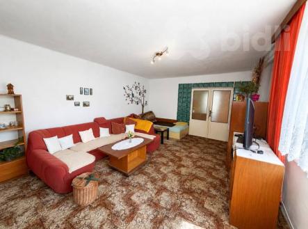 Prodej podílu 1/3 rodinného domu, pozemek 7 508 m2 | Prodej - dům/vila, 150 m²