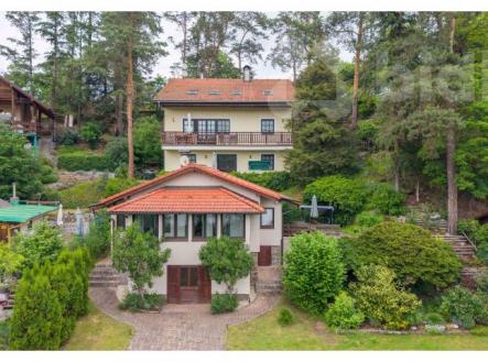 Líchovy 2 | Prodej - nájemní dům, 319 m²