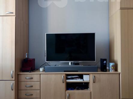 Pronájem garsonky 1+kk s výhledem na zámek ve Světlé nad Sázavou | Pronájem bytu, 1+kk, 33 m²