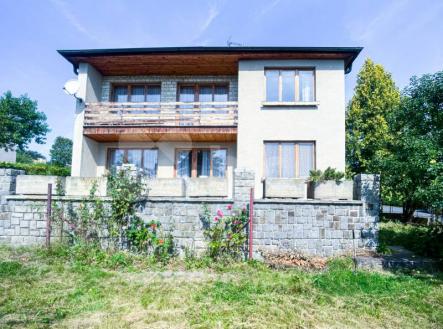 Exkluzivní prodej rodinný dům 5+1, pozemek 748m2, Tachov | Prodej - dům/vila, 150 m²