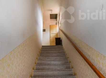 Prodej ideální poloviny domu 138 m2, pozemek 1074 m2 | Prodej - dům/vila, 138 m²