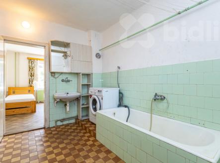 Venkovská usedlost 6+1 u rybníku v Boru u Sejřku | Prodej - zemědělský objekt, 856 m²