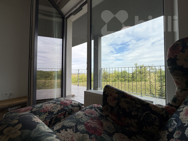 Pronájem kompletně zařízeného bytu 2+kk (60 m²)
