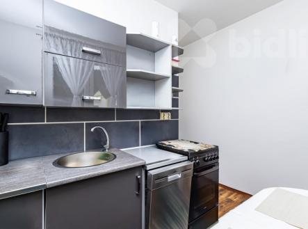 2+1 se sklepem, 57 m2, obec Hroznětín | Prodej bytu, 2+1, 57 m²