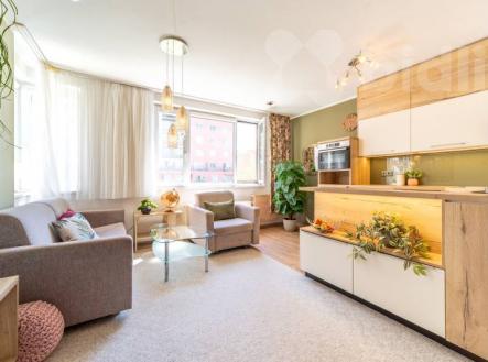 Prodej plně zařízeného bytu 2+kk s lodžií a garáží - Praha, Troja | Prodej bytu, 2+kk, 50 m²