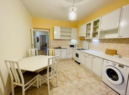 Pronájem bytu, 3+1, 101 m² obrázek