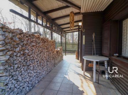 Terasa u chaty | Prodej - chata/rekreační objekt, 46 m²