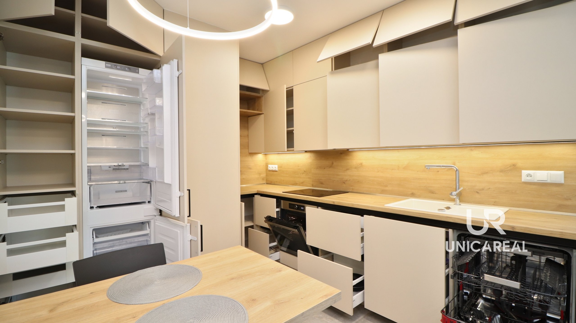 pronájem bytu 3+kk Vinařská Brno pisárky unicareal 2