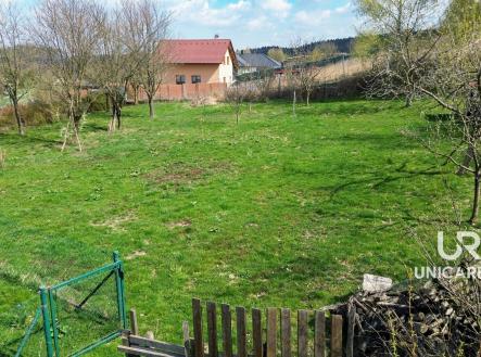 Zahrada, st. pozemek za domem | Prodej - pozemek pro bydlení, 1 170 m²