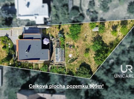 Pozemek  | Prodej - dům/vila, 220 m²