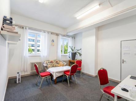 3.jpeg | Pronájem - obchodní prostor, 219 m²