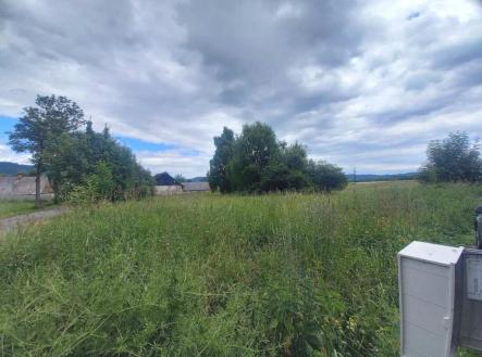 dd46007c-9352-4967-8647-3034576bd277 | Prodej - pozemek pro bydlení, 974 m²