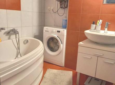 d5d956f9-9ae1-49df-8512-33512be19817 | Prodej bytu, 2+1, 67 m²