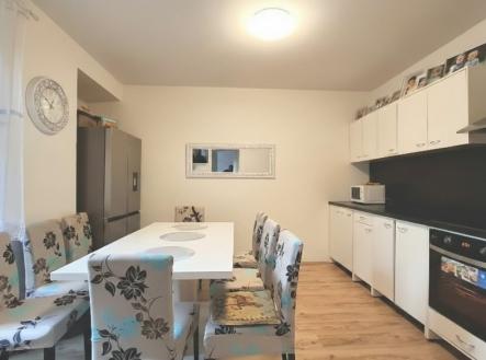 fotografie_kuchyně_ai | Prodej bytu, 2+kk, 38 m²