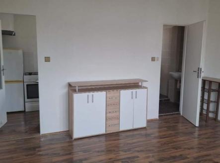 11 | Pronájem bytu, 1+1, 26 m²